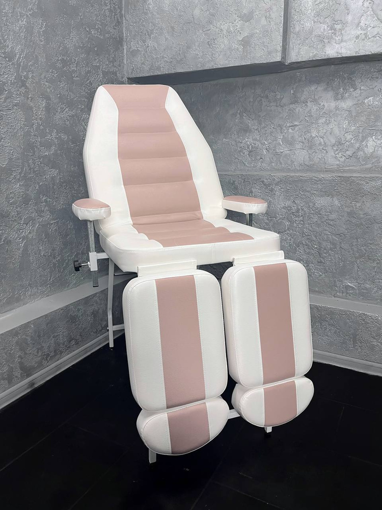 Педикюрное кресло Verto Classic, белое с пудрой #1
