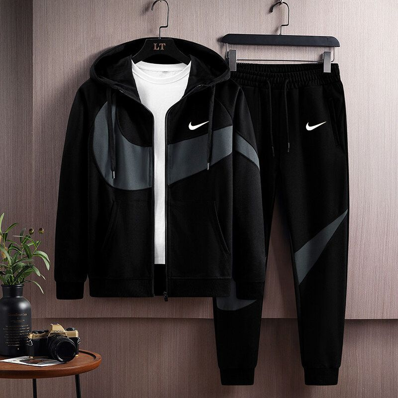 Костюм спортивный Nike #1