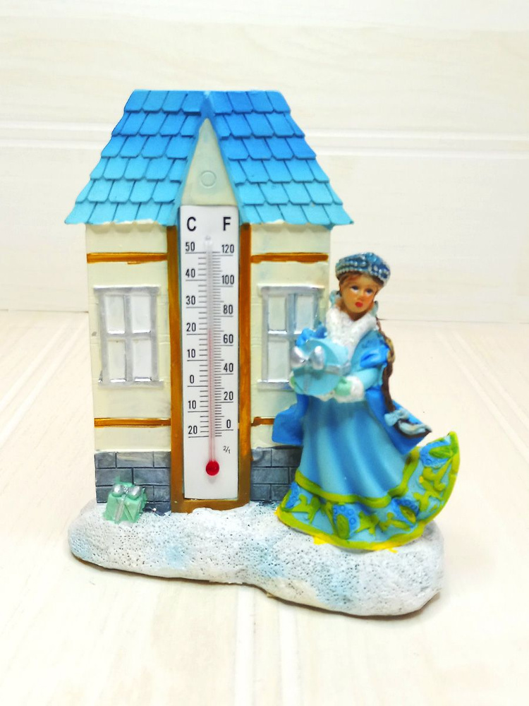 Новогодний сувенир статуэтка Снегурочка с домиком /с термометром/ 13см  #1