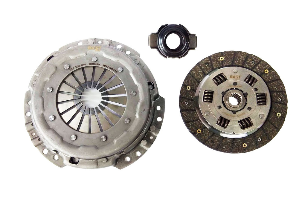 Комплект сцепления ваз 2110. Комплект сцепления ваз 2110 16 клапанов. Комплект сцепления ваз 2110 16 клапанов. 21120160100000 lada сцепление комплект. Сцепление валео на ваз.