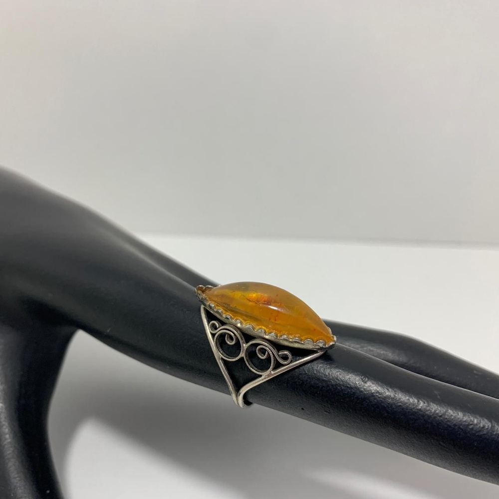 Винтажное кольцо со вставкой имитацтей под янтарь #1