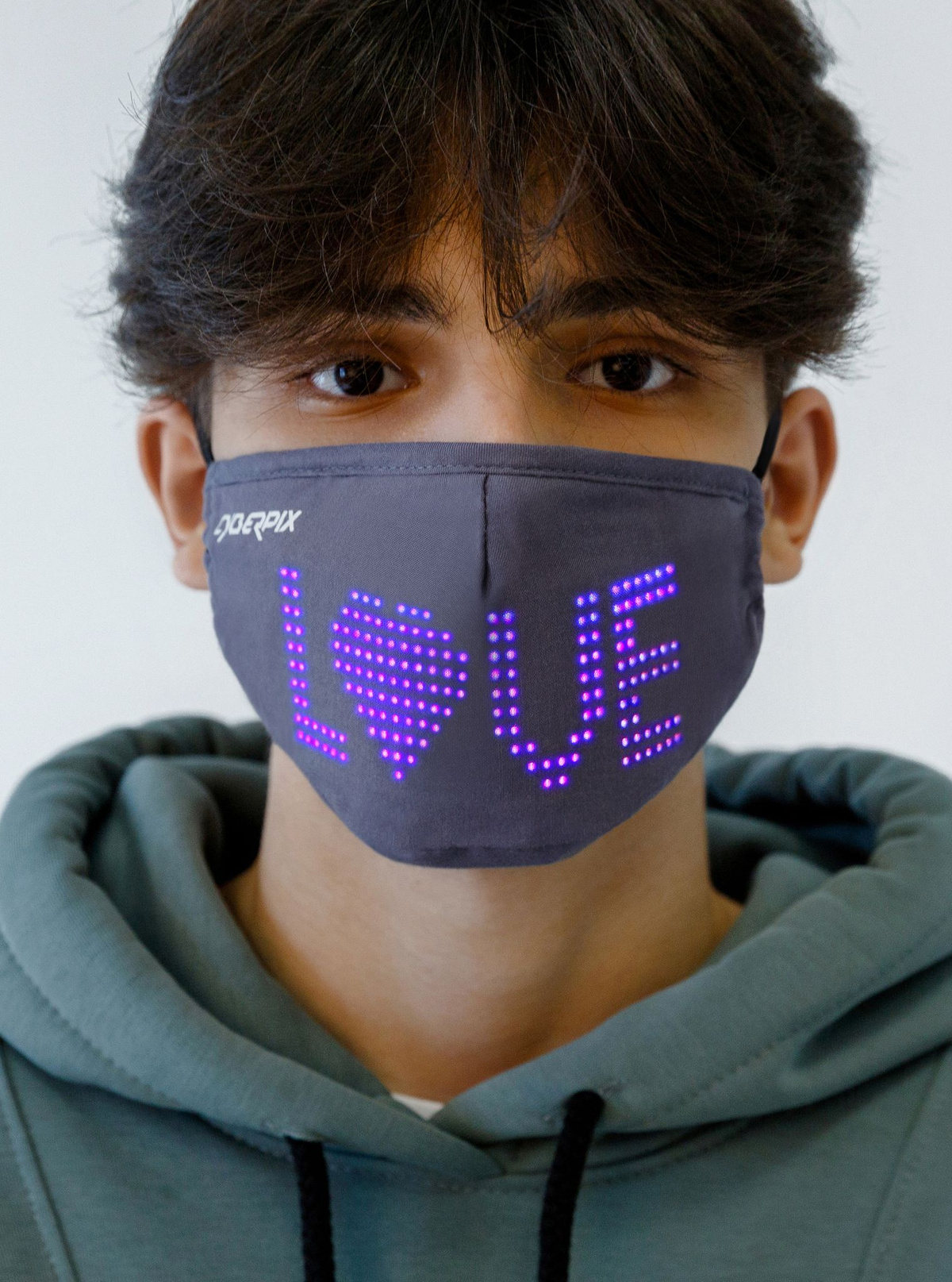 Первая умная маска с LED экраном - Cyber Mask!