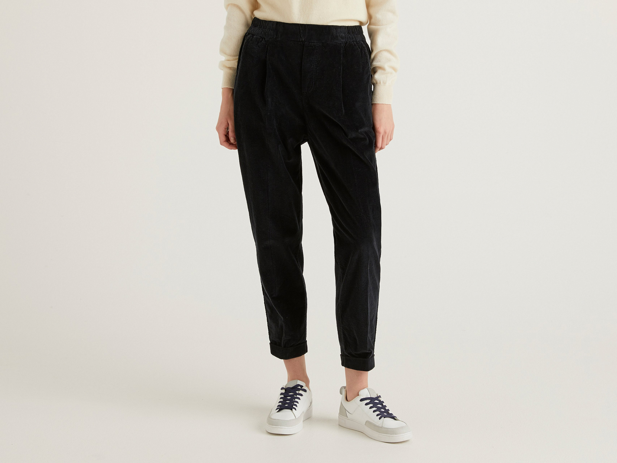 БрюкисострелкамиUnitedColorsofBenetton