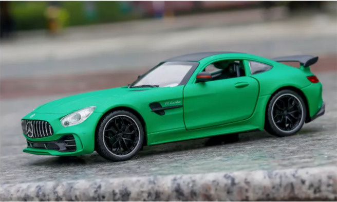 Металлическая модель Mercedes-Benz AMG GT R, масштаб 1:24, цвет - зеленый / Мерседес АМГ ГТ Р / Машина #1