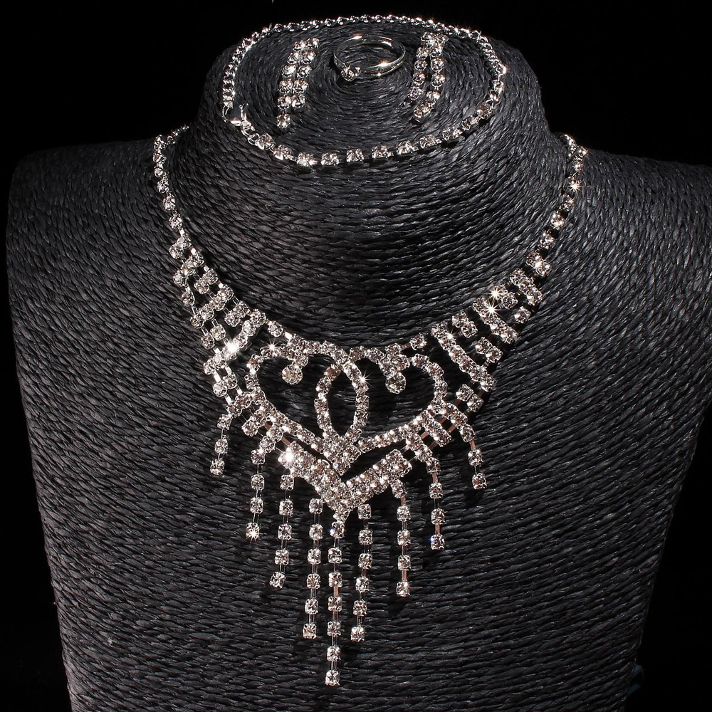 Комплект украшений женский - колье серьги кольцо и браслет, со стразами, 1 комплект  #1