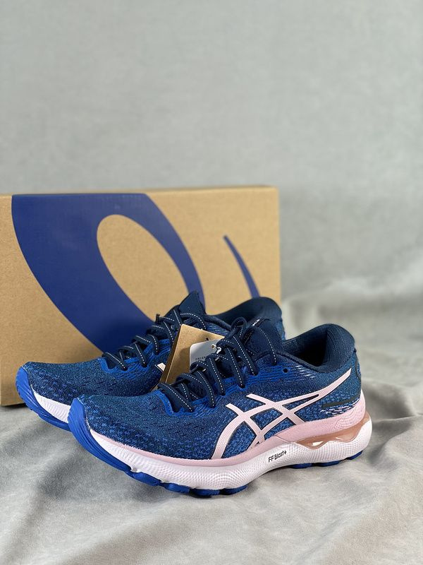 Кроссовки ASICS #1