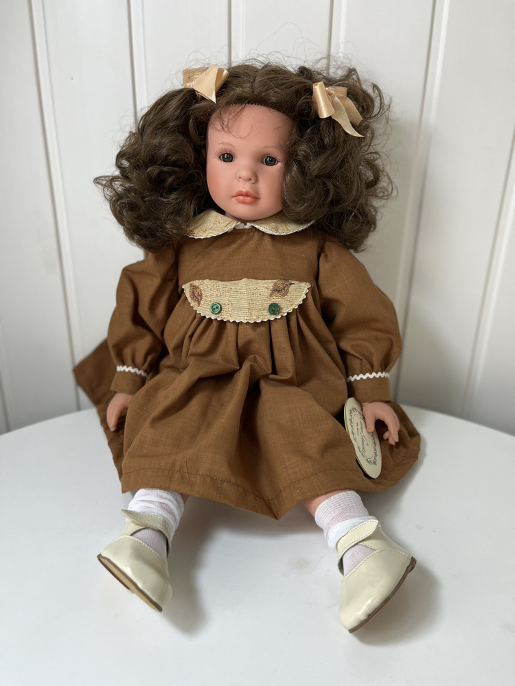 Кукла коллекционная Carmen Gonzalez "Даниела" (брюнетка), 60 см, арт. 9031  #1