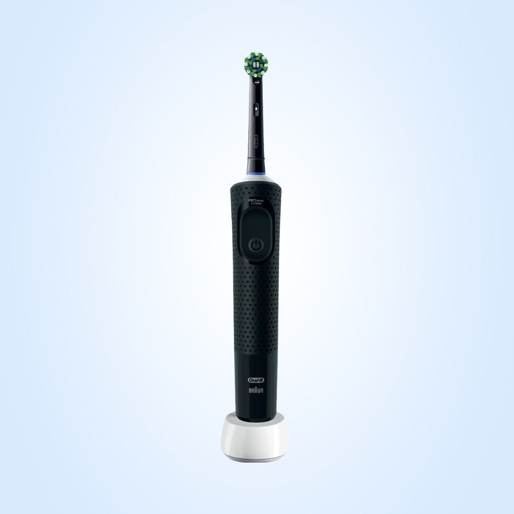 Электрическая зубная щетка Oral-B Vitality Pro Protect X Clean Black #1