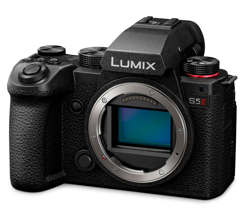 Беззеркальный фотоаппарат Panasonic Lumix S5 II Body, черный #1
