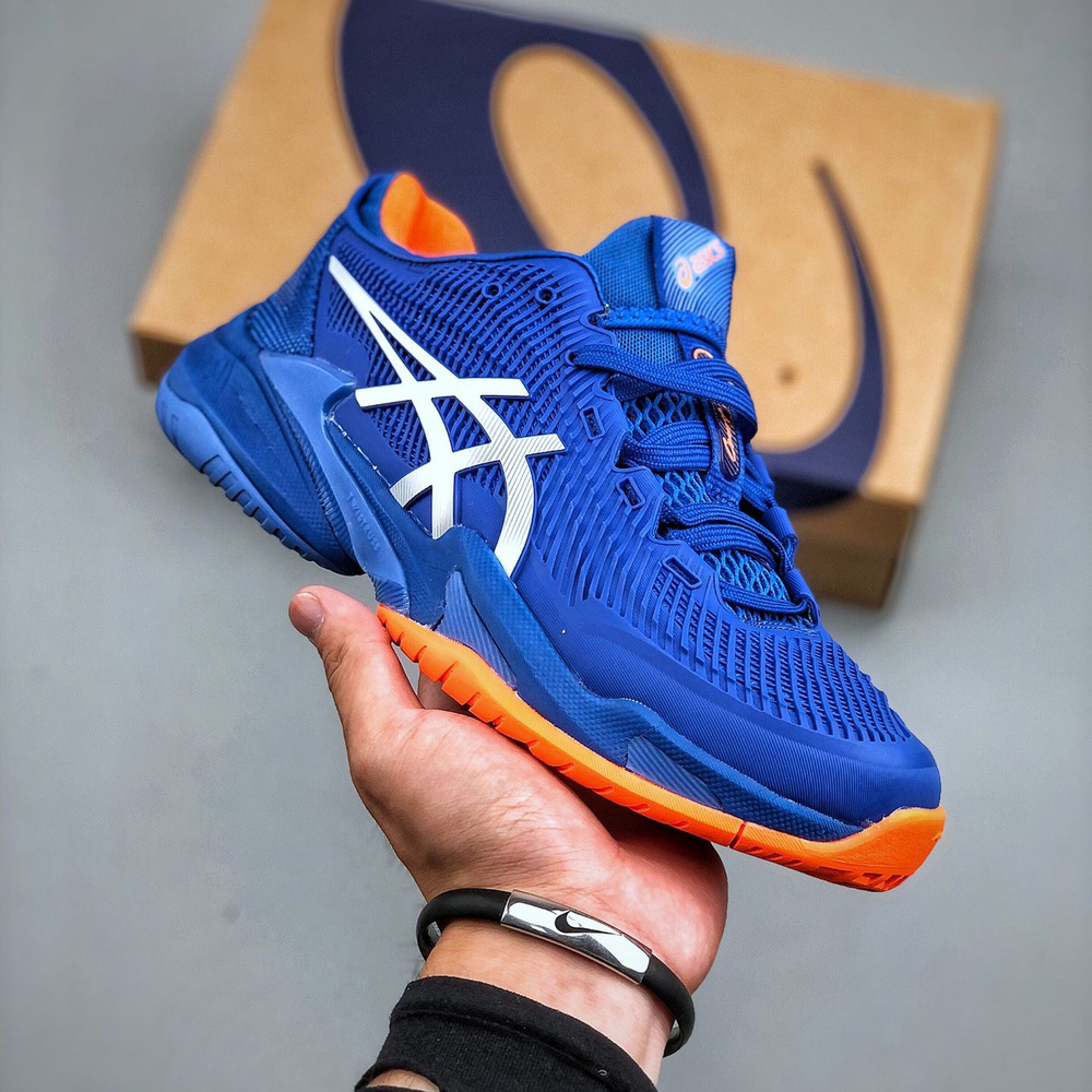 Кроссовки ASICS #1