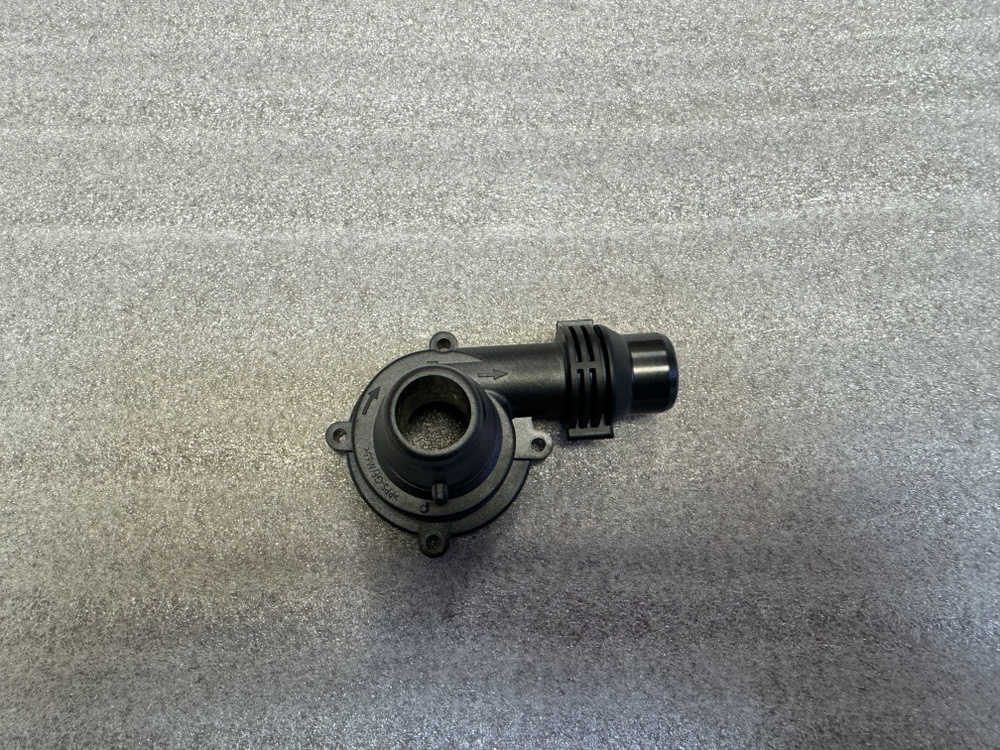 Крышка помпы для Webasto - арт. Крышк,помп,бмв - купить по выгодной ...