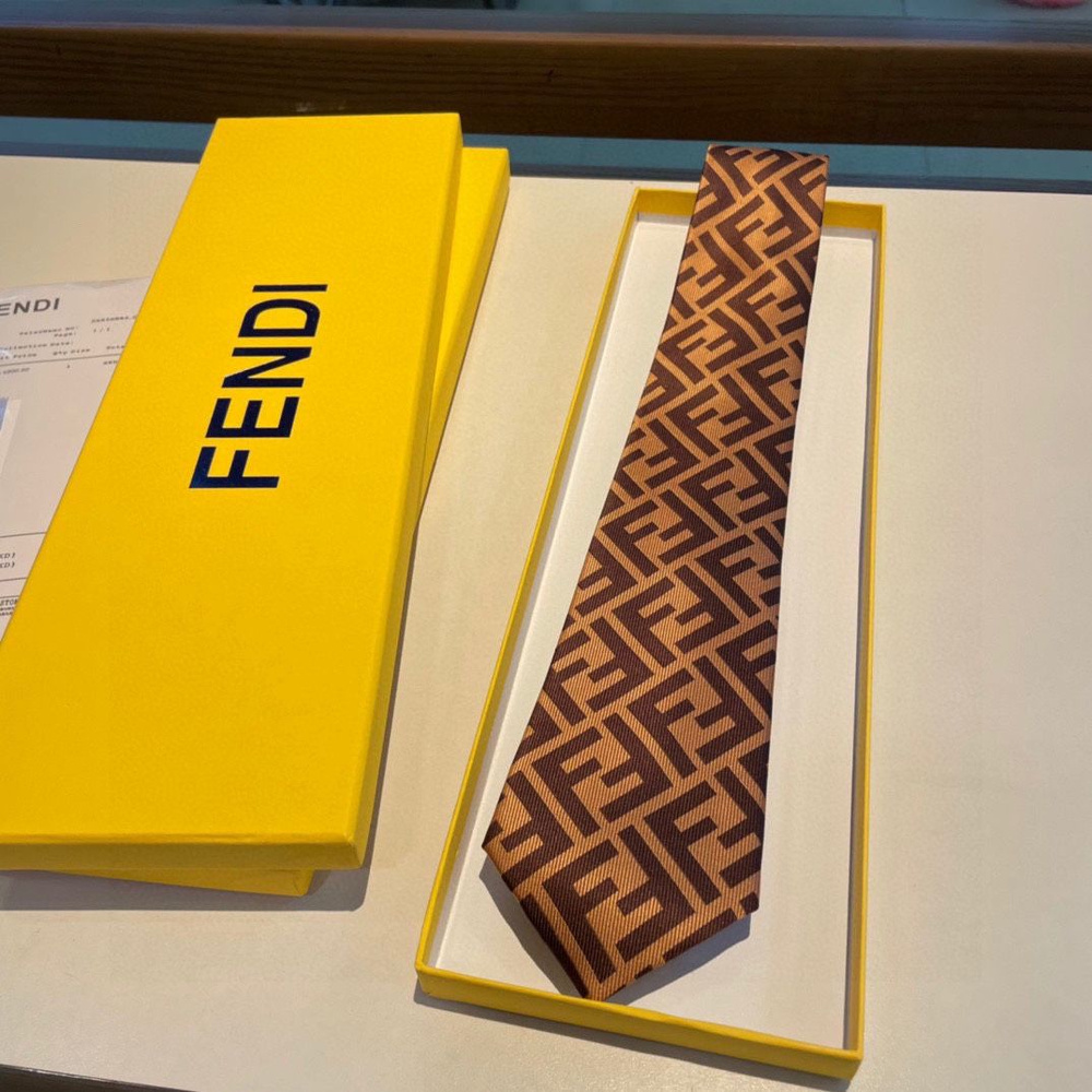 Fendi Галстук #1