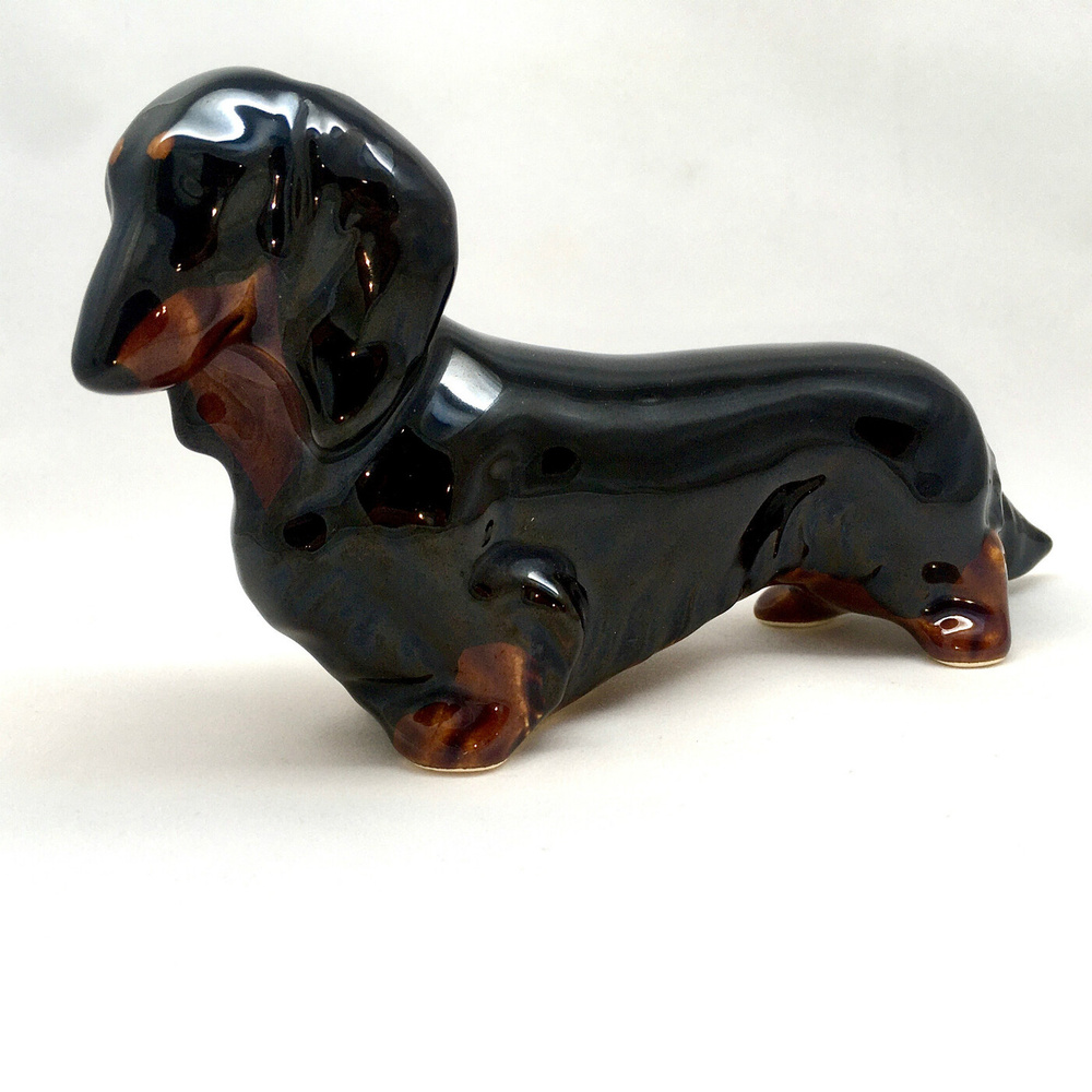 Статуэтка фарфоровая собака такса длинношерстная черная  #1