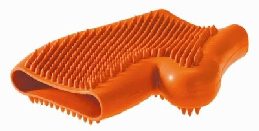 Резиновая перчатка для вычесывания шерсти ,оранжевая, 0,208 кг, 39198  #1
