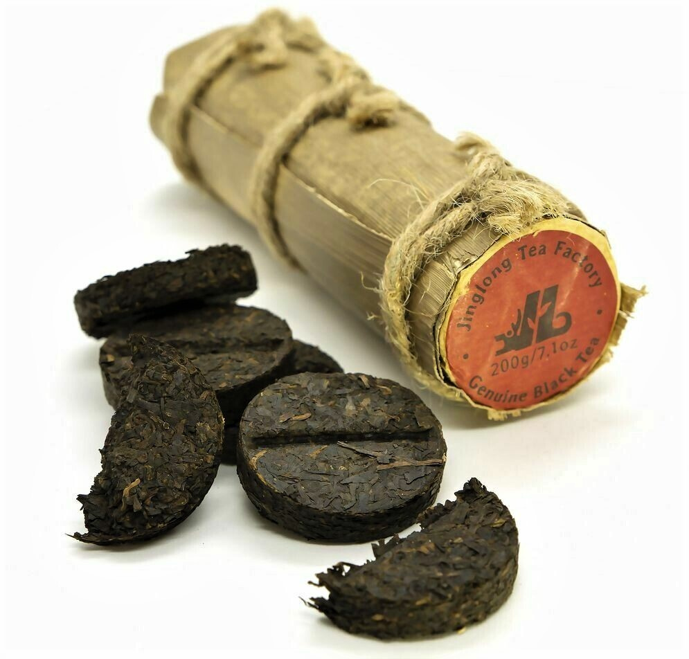 Чай Черный Дянь Хун, Китайский Красный Листовой в Бамбуке, прессованный в виде таблеток, Чжутун 200г #1