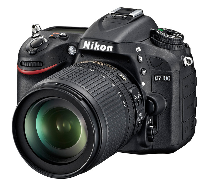 Зеркальный фотоаппарат Nikon D7100 Kit 18-105mm VR #1