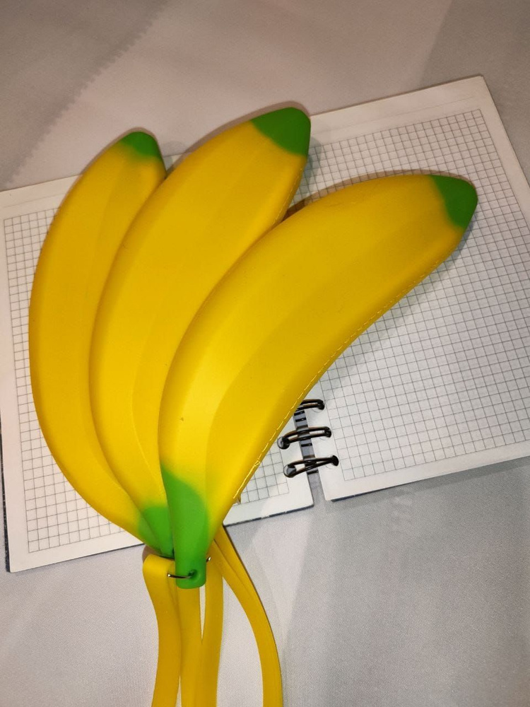 Пенал стильный "Банан большой" детский, школьный силиконовый для канцелярии  #1