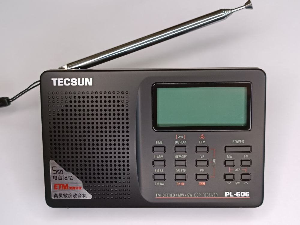 Портативный всеволновый цифровой радиоприемник Tecsun PL-606 black  #1