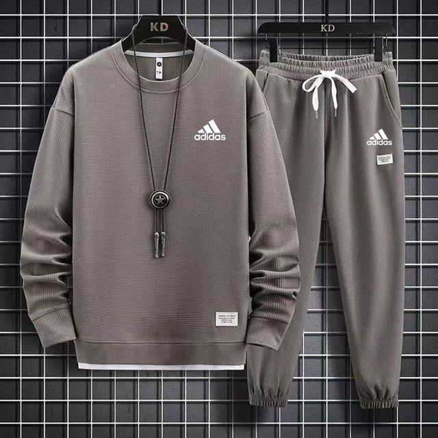 Костюм спортивный adidas #1