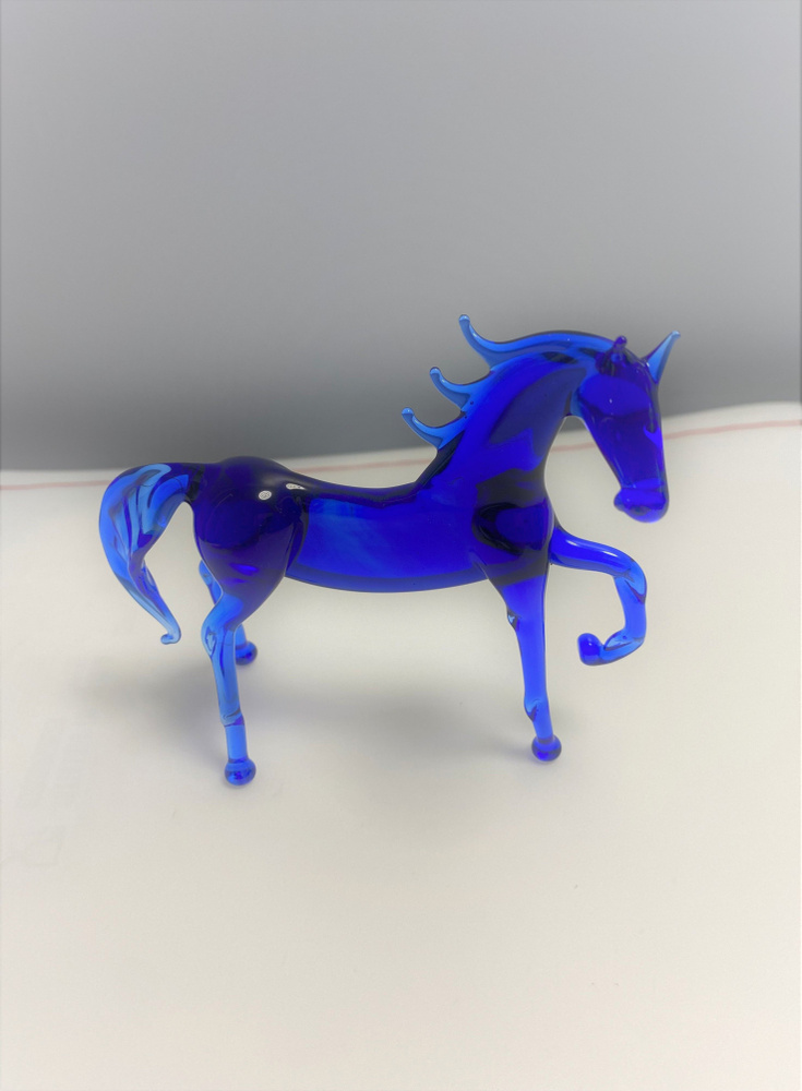 Фигурка из стекла, Синяя Лошадь счастья, 8 на 11 см #1