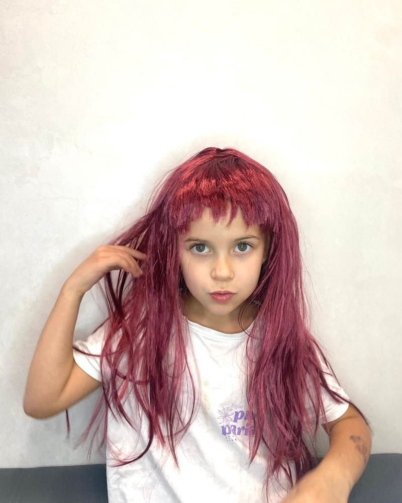 Парик женский карнавальный "Прямой" длинный Цвет Бордо Длина волос 52 см  #1