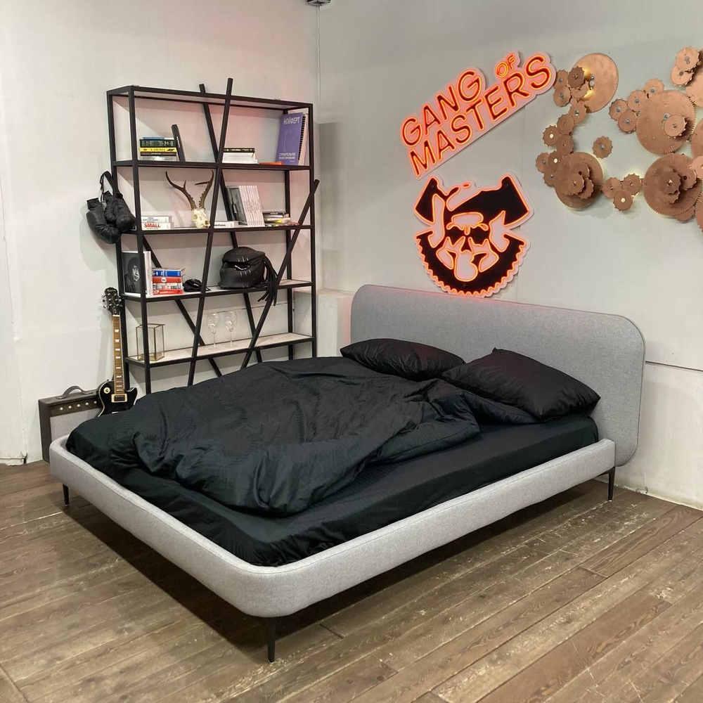 Банда Мастеров Двуспальная кровать, Двуспальная кровать на ножка модель Скай, 180х200 см  #1