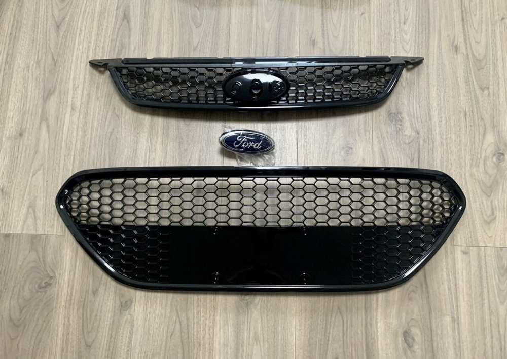 Решетки радиатора соты глянец Ford Focus 2 Рестайлинг - арт. 1 - купить ...
