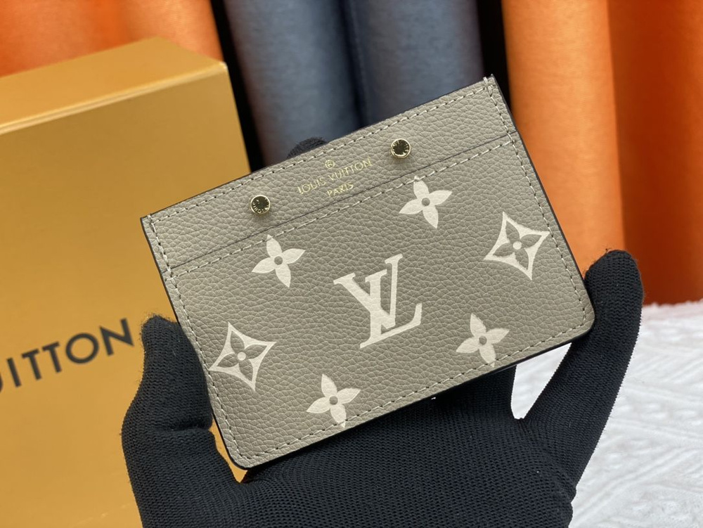 Louis Vuitton Клатч #1