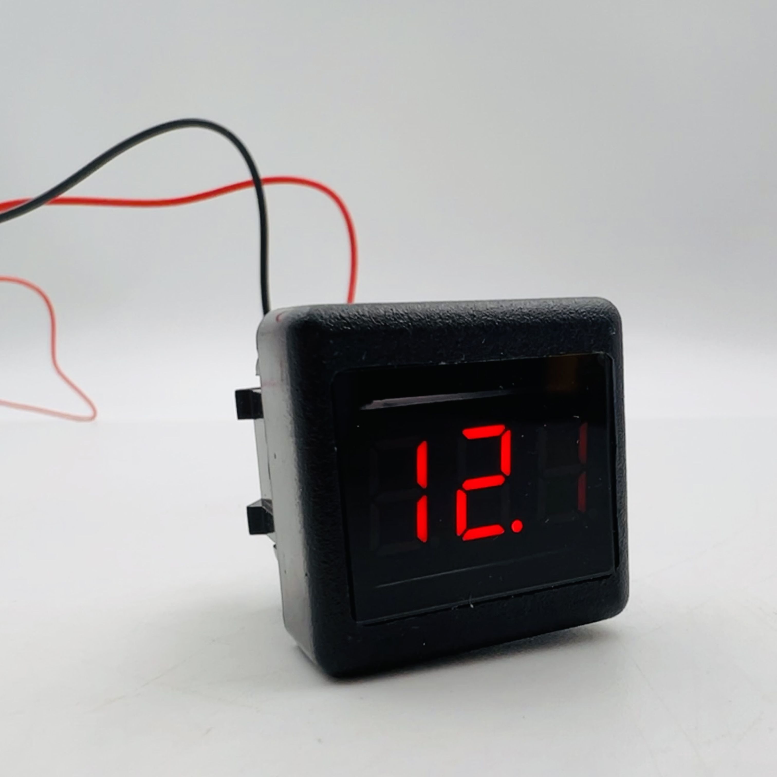 Индикатор напряжения ИН-12 LADA красного цвета для автомобилей ВАЗ 2110 ...