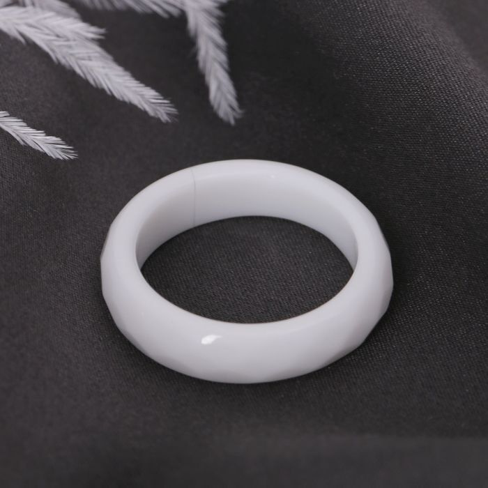 Камень натуральный Белый агат граненое кольцо 18,5 размер  #1