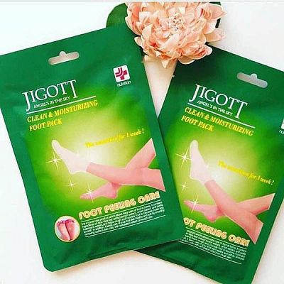 Jigott / Пилинг-носочки для ног Clean & Moisturizing Foot Pack 2пары. #1