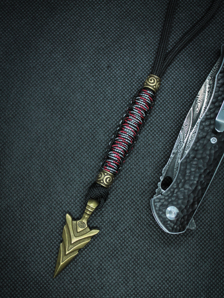 Двусторонний темляк на нож из паракорда с бусиной "Наконечник стрелы" петелька 8 см  #1
