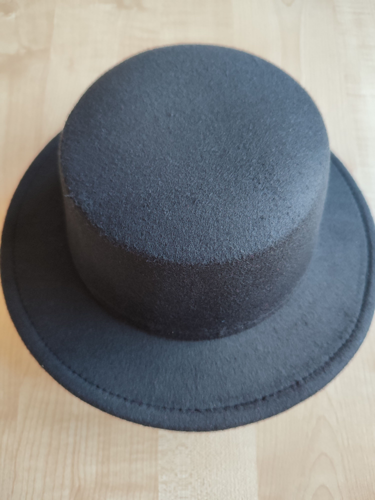 Шляпа PaetkA #1