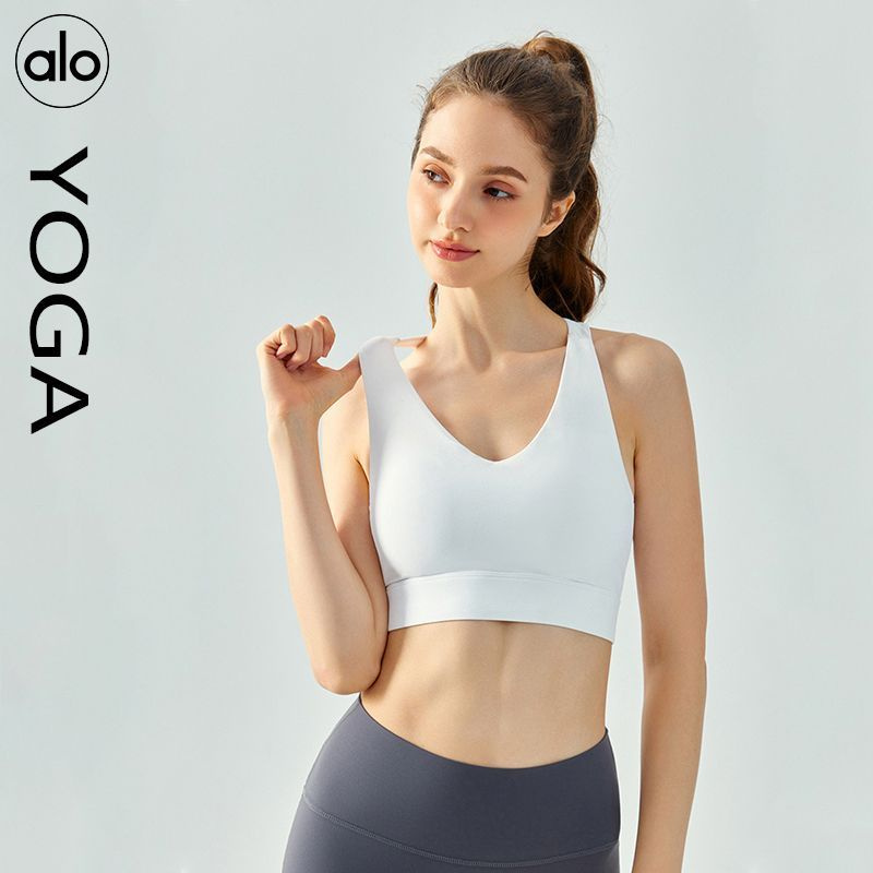 Топ-бра Alo Yoga #1