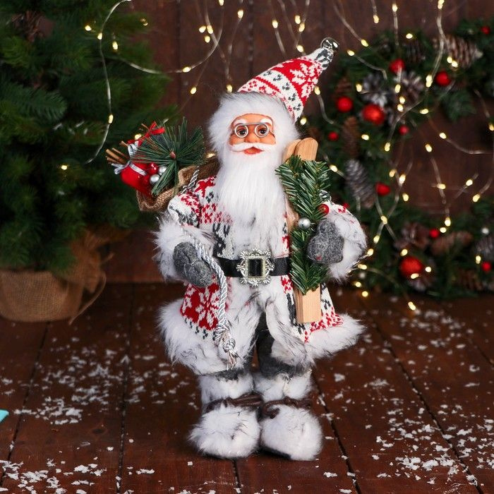 Декоративная кукла КНР "Дед Мороз", в костюме с орнаментом, с лыжами и веточками, 31 см, красно-белый #1