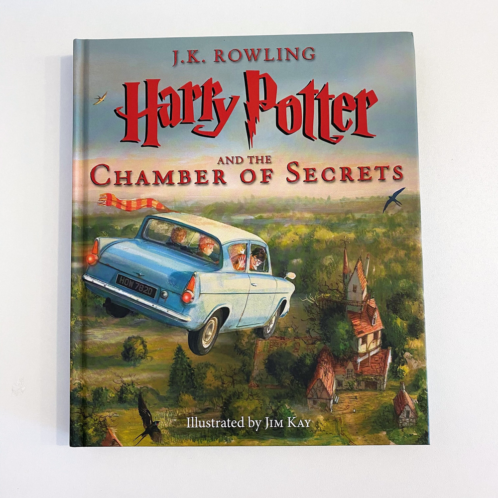 Книга на английском языке Harry Potter and the Chamber of Secrets. Rowling J.K. / "Гарри Поттер и тайная #1