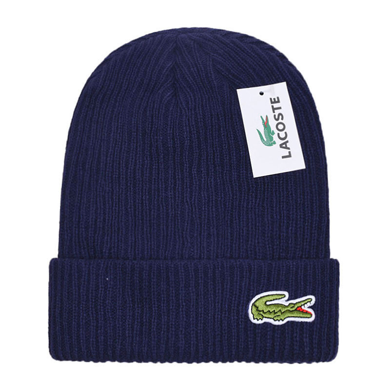 Шапка Lacoste #1