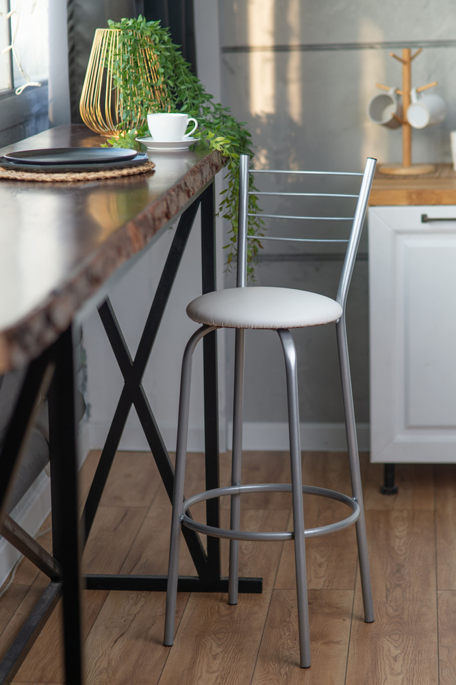 Барный стул со спинкой лофт для бровиста и визажиста кухонный мягкий, высокий, круглый металлический #1