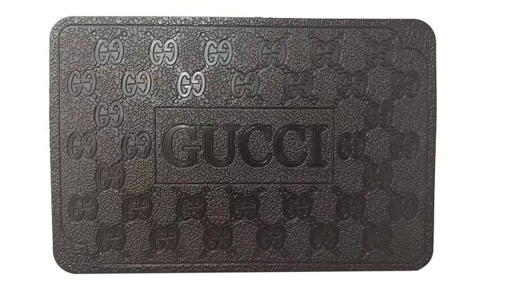 Коврик на панель противоскатный Gucci черный  19,5*13см #1