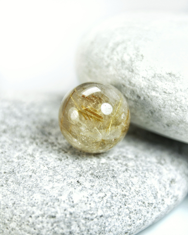 Рутиловый кварц - шар, натуральный камень, диаметр 20-21 мм, 1 шт - для декора, поделок, бижутерии  #1