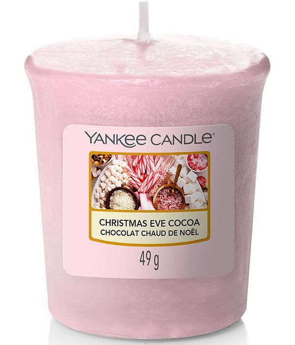 Yankee Candle Свеча ароматическая "Рождественский какао", 6 см х 6 см, 1 шт  #1