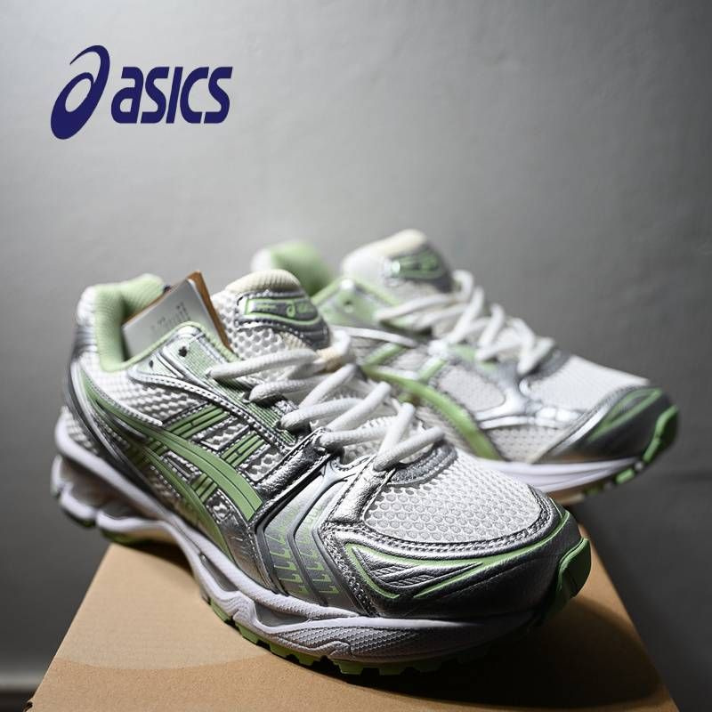 Кроссовки ASICS #1