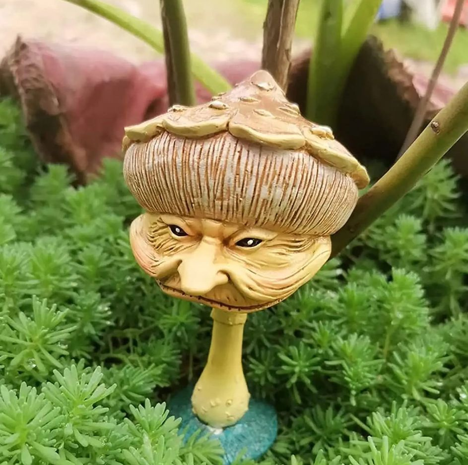 Статуэтка бабушка-гриб, 10 см #1