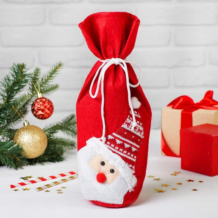 Чехол на бутылку "Дед Мороз в вязаной шапочке" на завязках  #1
