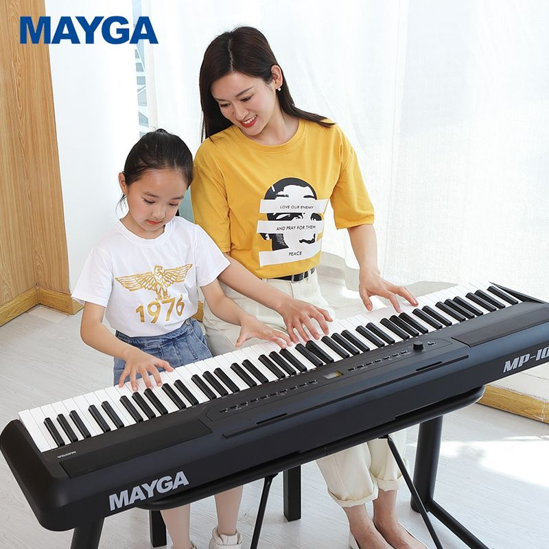 Цифровое пианино MAYGA MP-100 BK с педалью рояльного типа, с наушниками, черное  #1