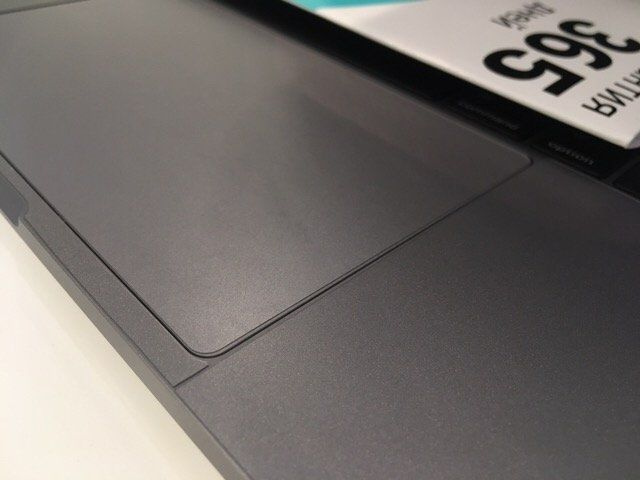 Защитная бронированная пленка вокруг клавиатуры MacBook Air 13,3" (2018) (Матовая)  #1