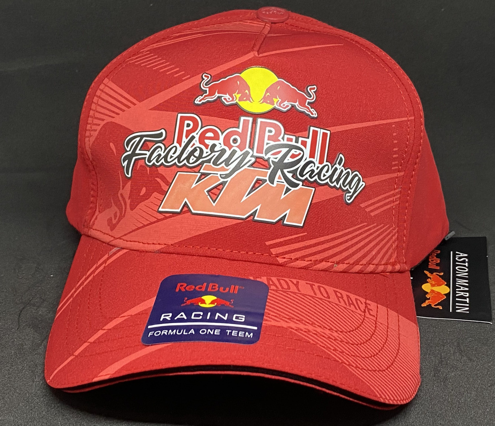 Бейсболка Red Bull #1