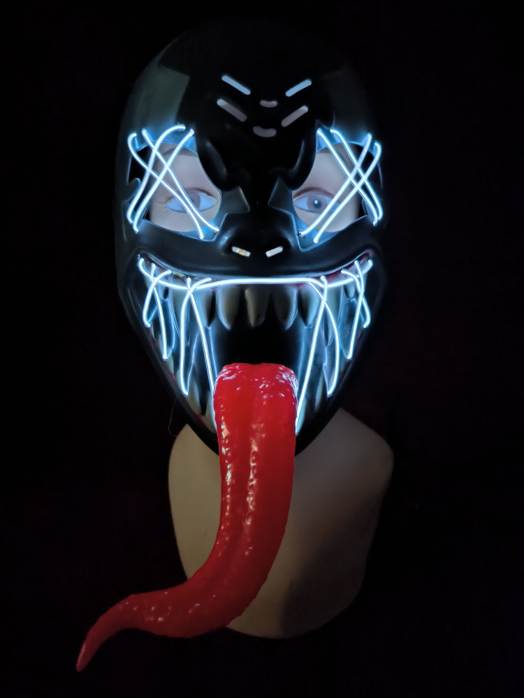 Светящаяся маска Венома с языком / Venom белое свечение #1