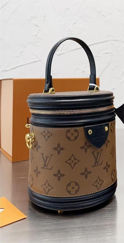 Louis Vuitton Сумка на плечо ведро #1