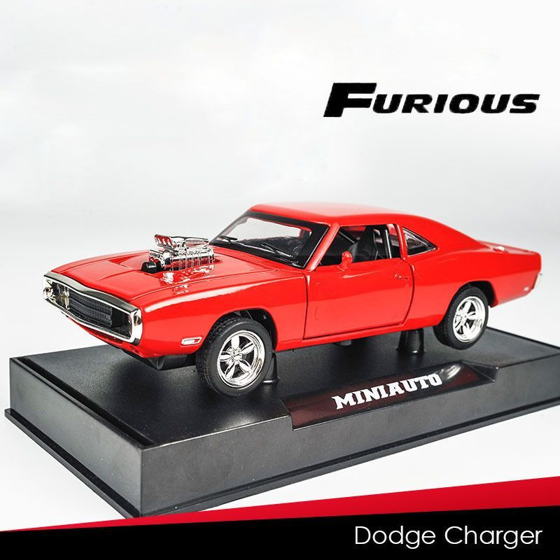 Машинка металлическая Dodge Charger красный, масштаб 1:32, длина 17 см., свет и звук, открываются двери, #1